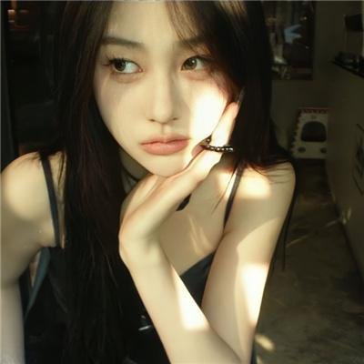 春风未暖玉先寒